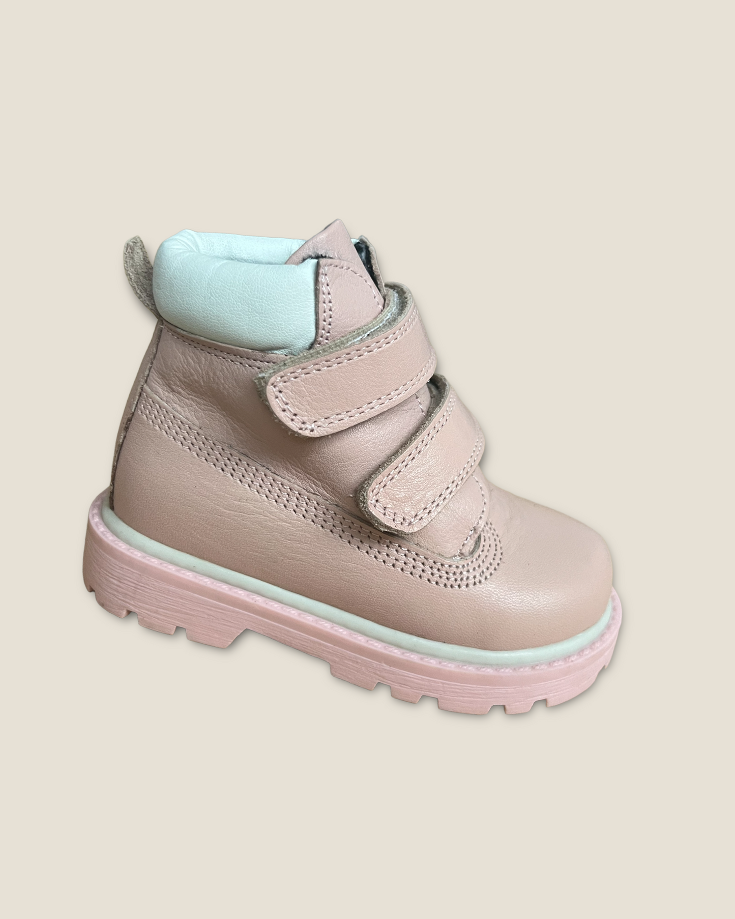 Boots Lara