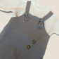 Graue Latzhose Emil